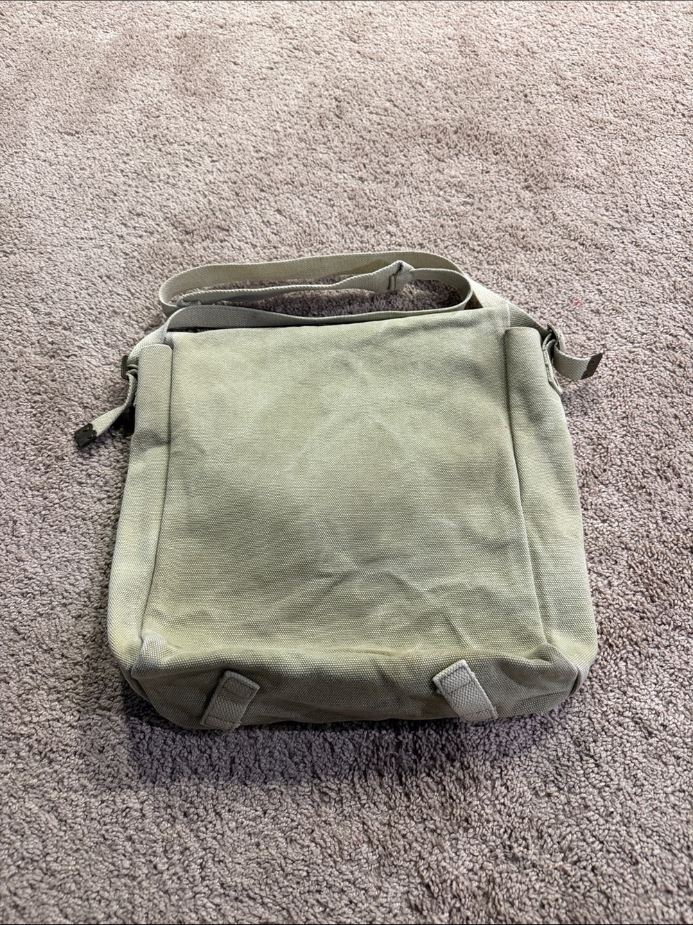 Moosejaw Olive Green Canvas Messenger Bag - Picture 3 of 4